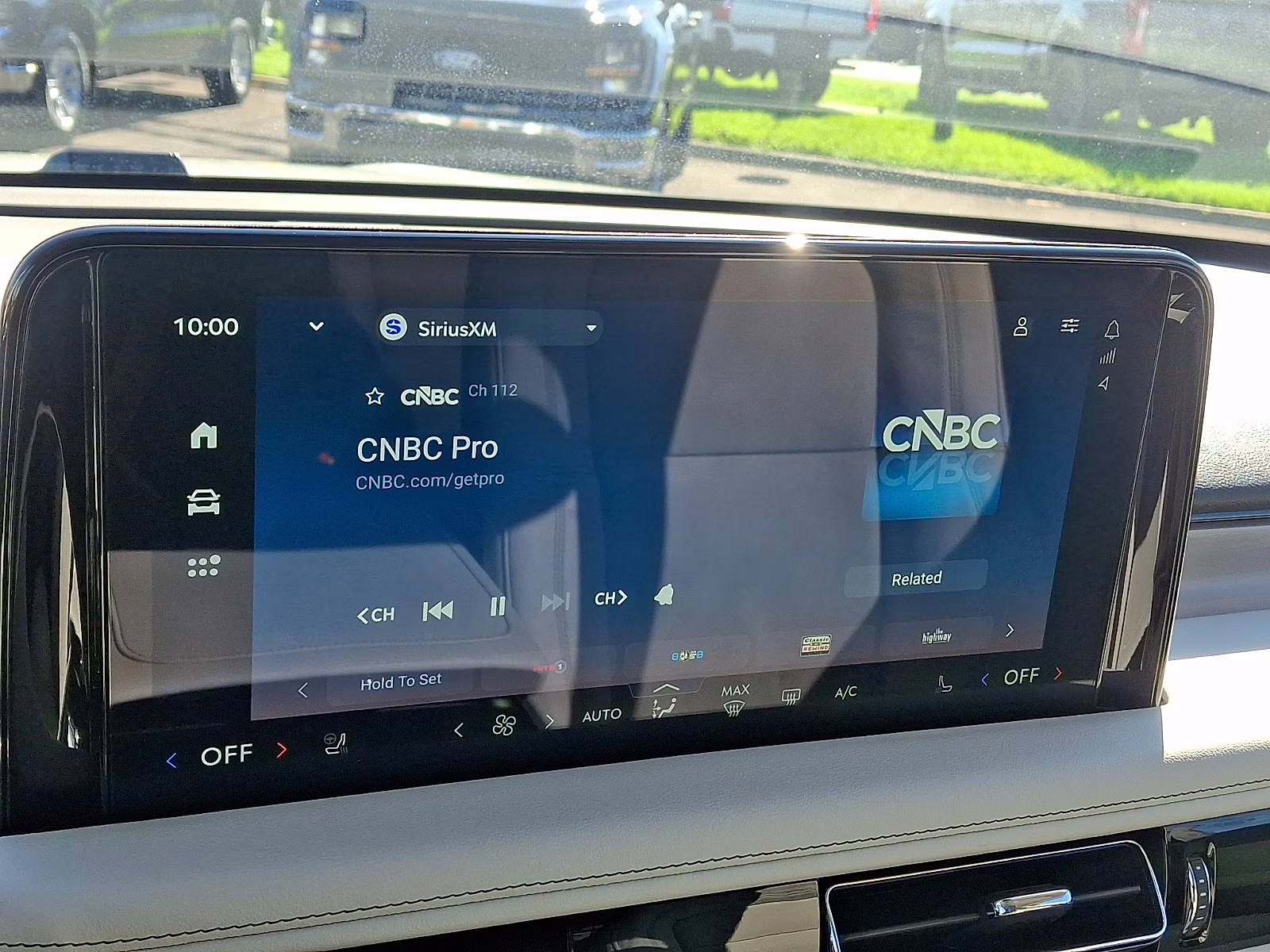 2025 Pristine White Metallic Tri-Coat - AZ Lincoln Aviator Reserve AWD