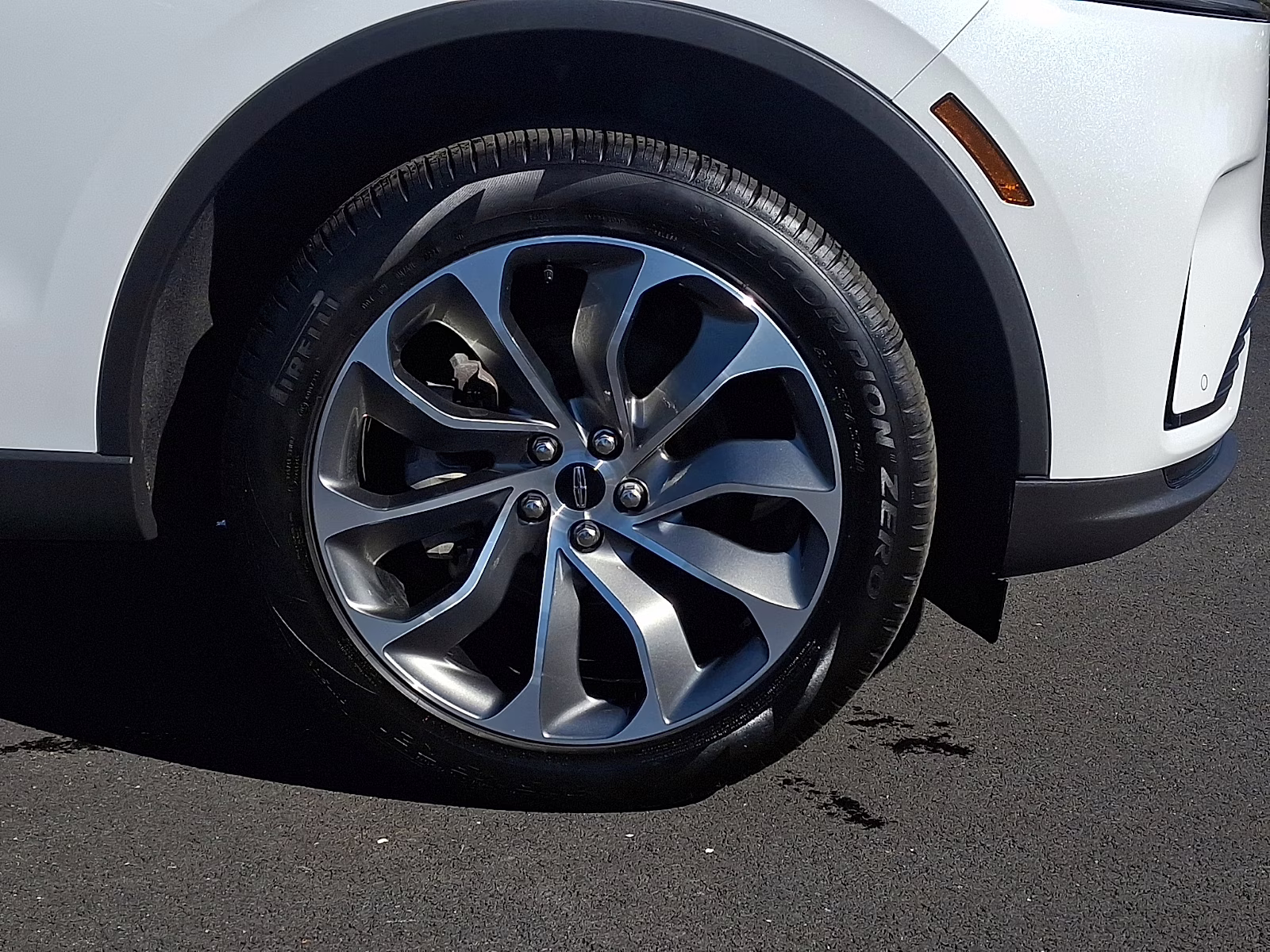 2025 Pristine White Metallic Tri-Coat - AZ Lincoln Aviator Reserve AWD
