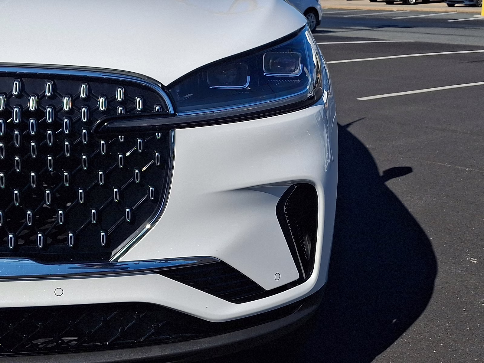 2025 Pristine White Metallic Tri-Coat - AZ Lincoln Aviator Reserve AWD