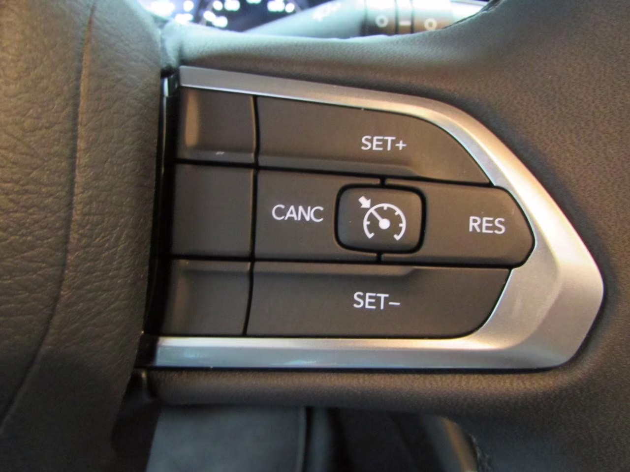 2026 Hydro Blue Pearlcoat Jeep Compass Latitude 4X4 SUV