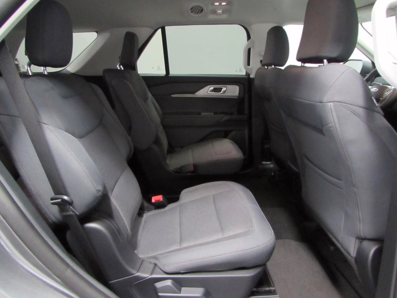 2026 Carbonized Gray Metallic Ford Explorer Active 4X4 SUV