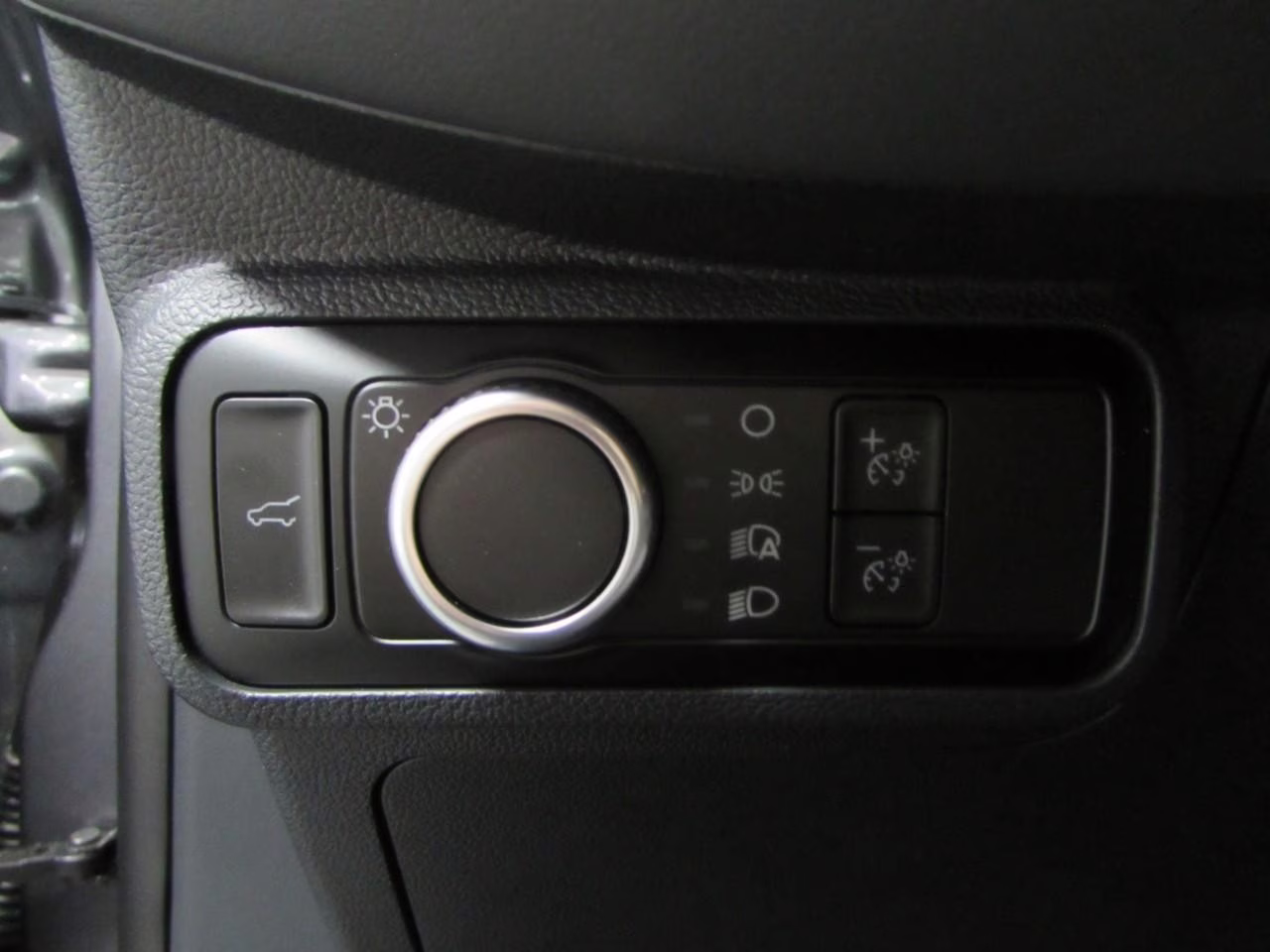 2026 Carbonized Gray Metallic Ford Explorer Active 4X4 SUV