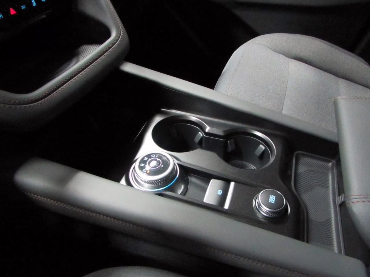 2026 Carbonized Gray Metallic Ford Explorer Active 4X4 SUV