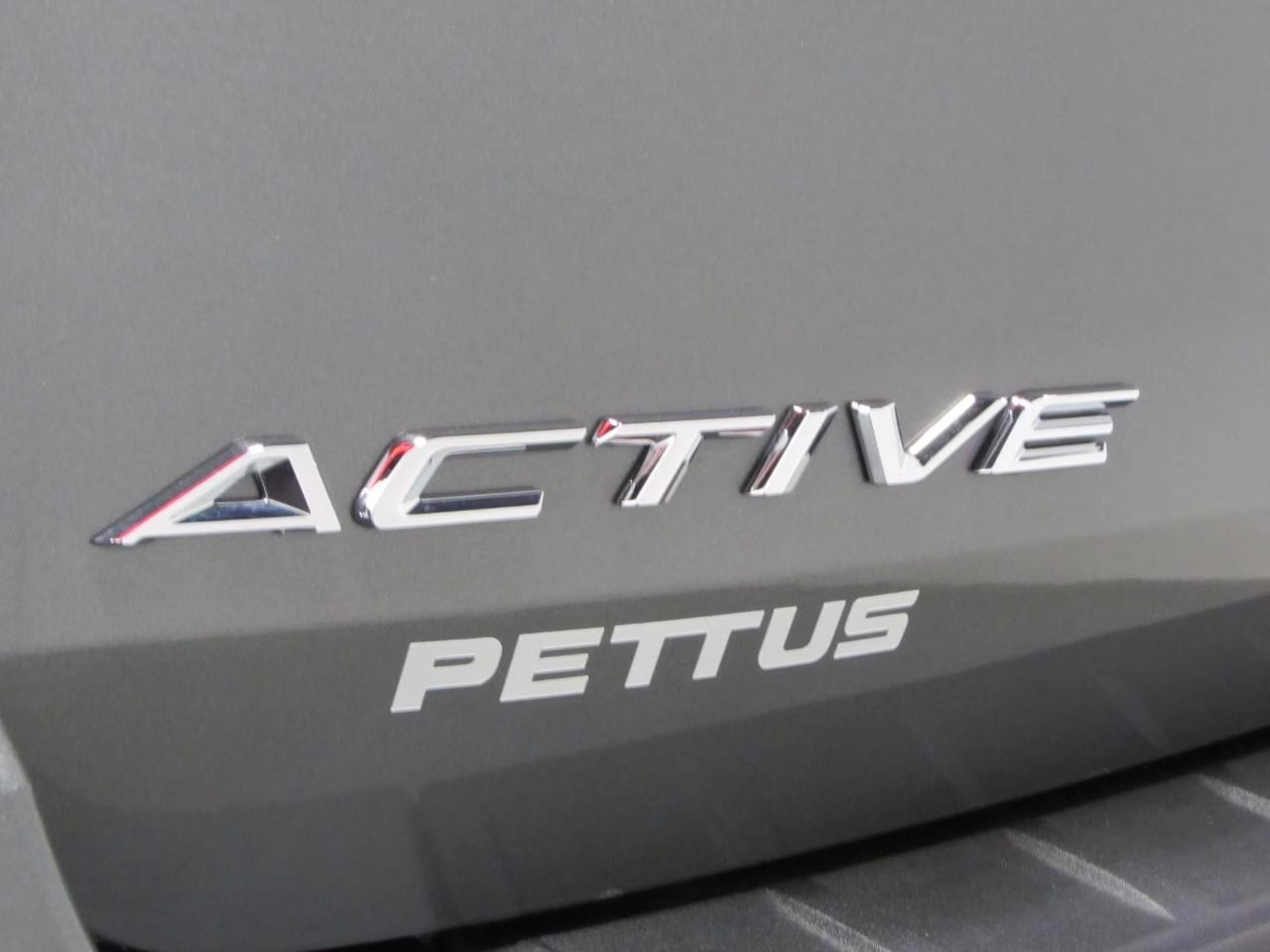 2026 Carbonized Gray Metallic Ford Explorer Active 4X4 SUV