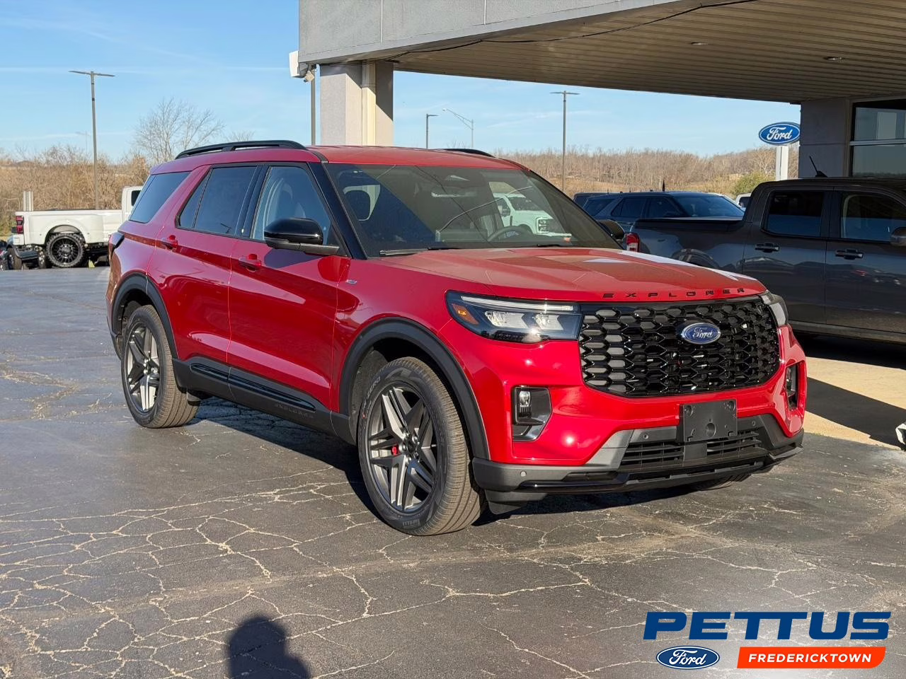 2026 Rapid Red Metallic Tinted Clearcoat Ford Explorer ST-Line 4X4 SUV