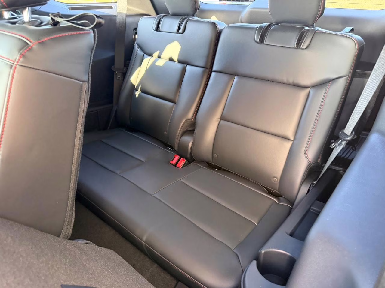 2026 Rapid Red Metallic Tinted Clearcoat Ford Explorer ST-Line 4X4 SUV