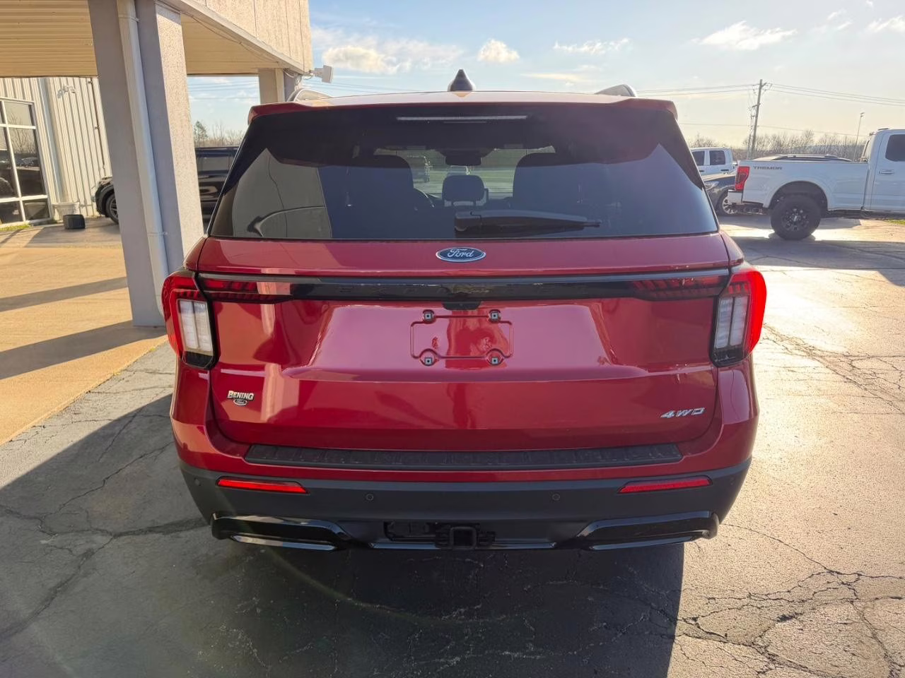 2026 Rapid Red Metallic Tinted Clearcoat Ford Explorer ST-Line 4X4 SUV