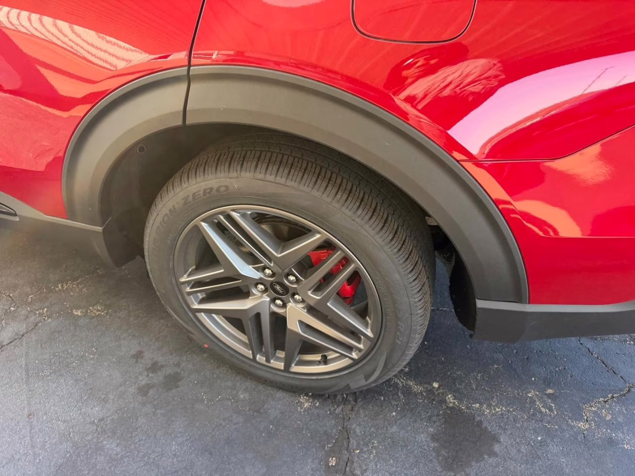 2026 Rapid Red Metallic Tinted Clearcoat Ford Explorer ST-Line 4X4 SUV