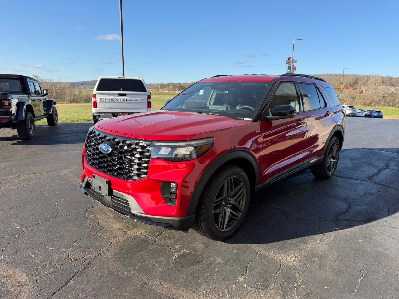 2026 Rapid Red Metallic Tinted Clearcoat Ford Explorer ST-Line 4X4 SUV