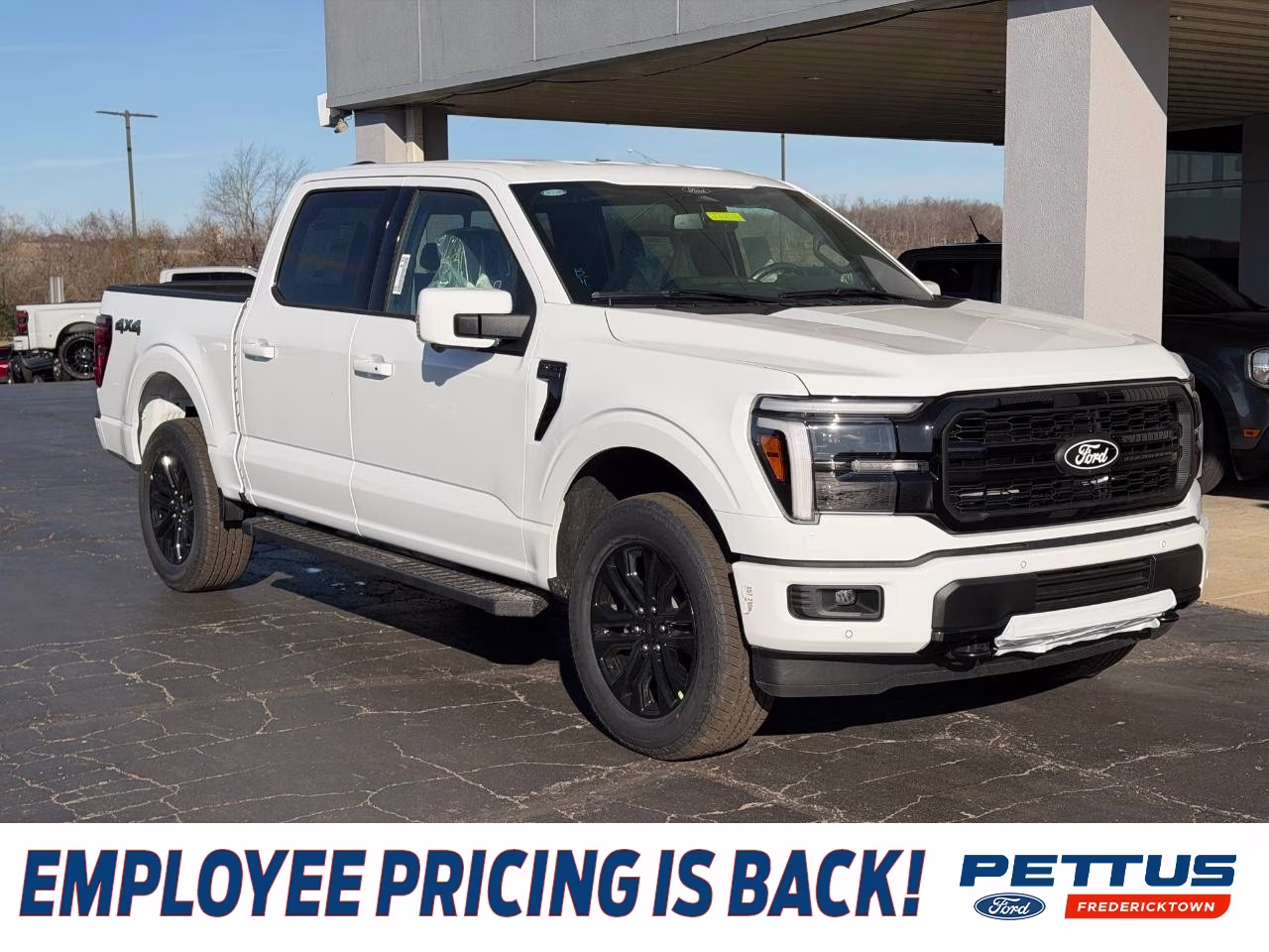 2026 Star White Metallic Tri-Coat Ford F-150 Lariat 4X4 Truck