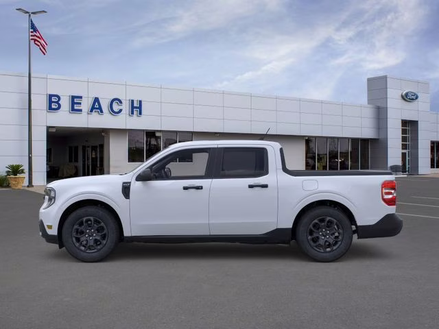 2026 Space White Metallic Ford Maverick XLT FWD Truck