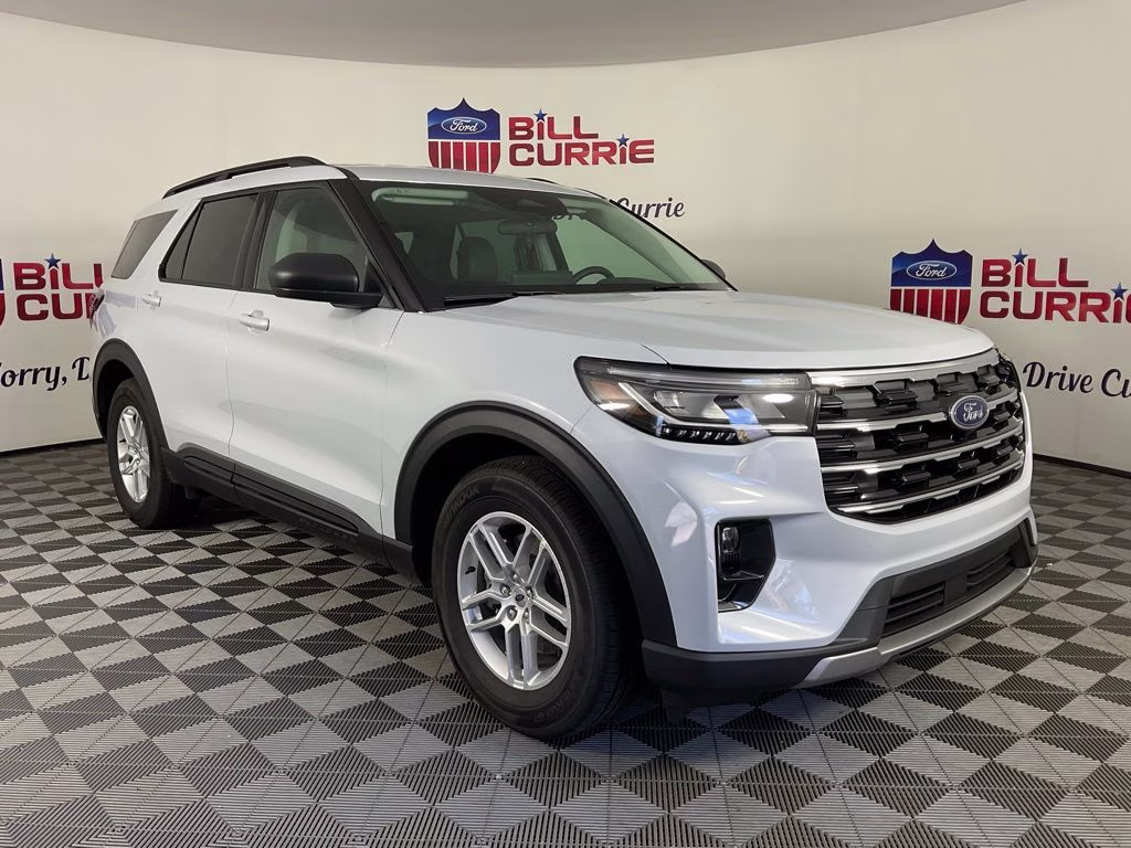 2026 White Ford Explorer Active RWD SUV