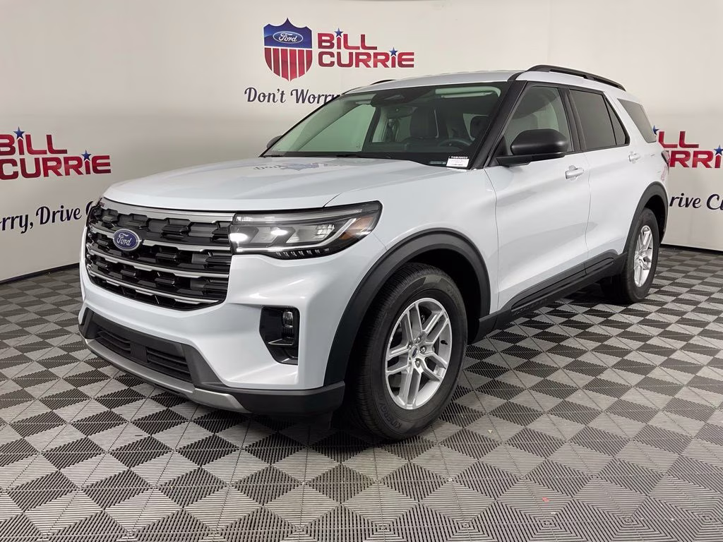 2026 White Ford Explorer Active RWD SUV