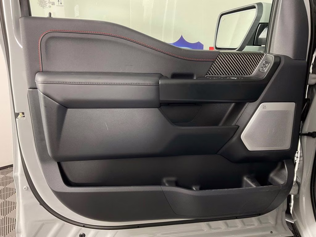 2026 Avalanche Ford F-150 Raptor 4X4 Truck