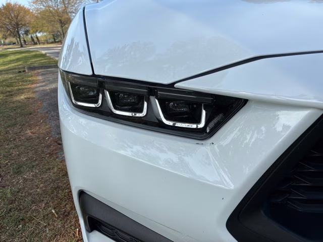 2024 Oxford White Ford Mustang EcoBoost Premium RWD Coupe