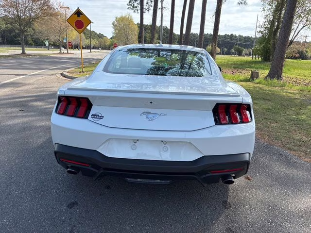 2024 Oxford White Ford Mustang EcoBoost Premium RWD Coupe