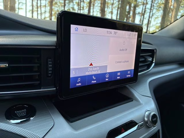 2023 Black Metallic Ford Explorer XLT 4X4 SUV