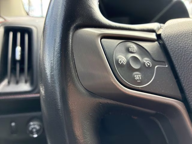 2019 Summit White GMC Canyon All Terrain 4X4 Truck