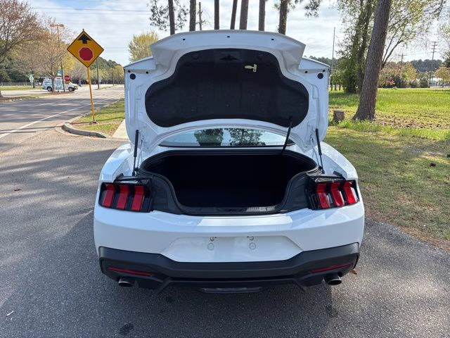2024 Oxford White Ford Mustang EcoBoost Premium RWD Coupe