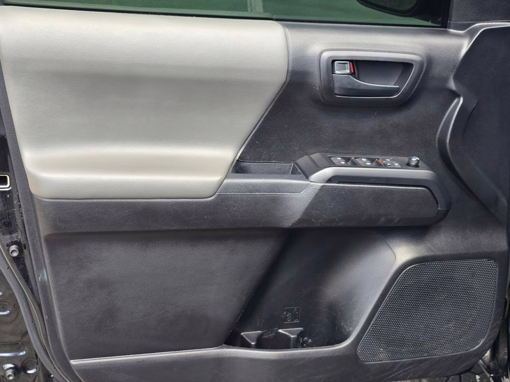 2021 Midnight Black Metallic Toyota Tacoma SR 4X4 Truck