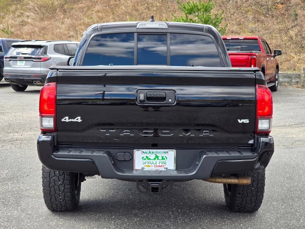 2021 Midnight Black Metallic Toyota Tacoma SR 4X4 Truck