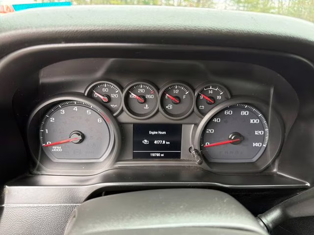 2020 Summit White Chevrolet Silverado 2500HD Custom 4X4 Truck