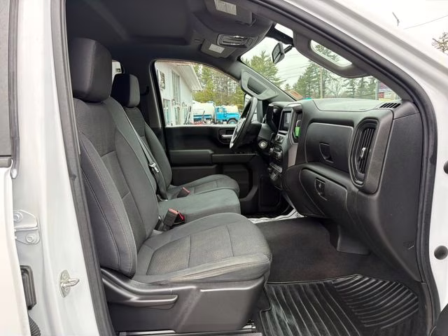 2020 Summit White Chevrolet Silverado 2500HD Custom 4X4 Truck