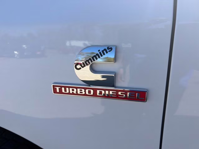 2024 Bright White Clearcoat Ram 2500 Big Horn 4X4 Truck