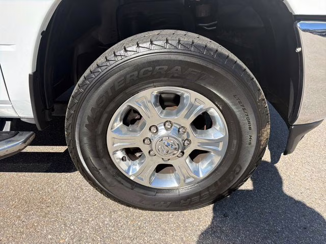2024 Bright White Clearcoat Ram 2500 Big Horn 4X4 Truck