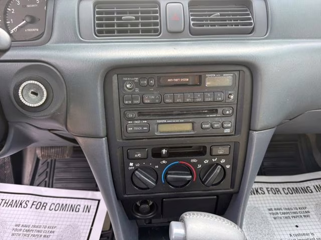 1997 Purple Toyota Camry XLE FWD Sedan