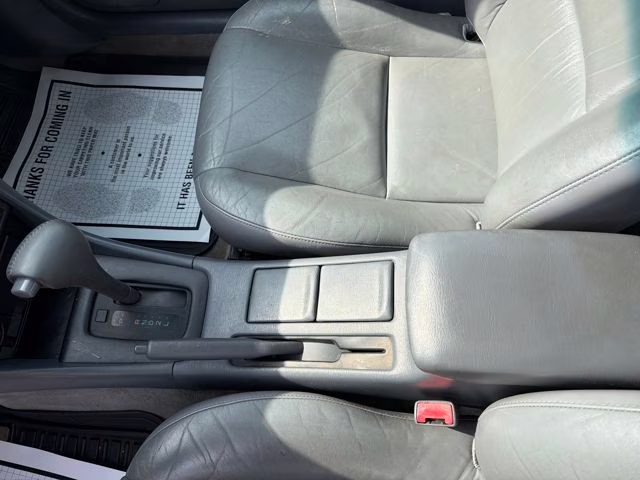 1997 Purple Toyota Camry XLE FWD Sedan