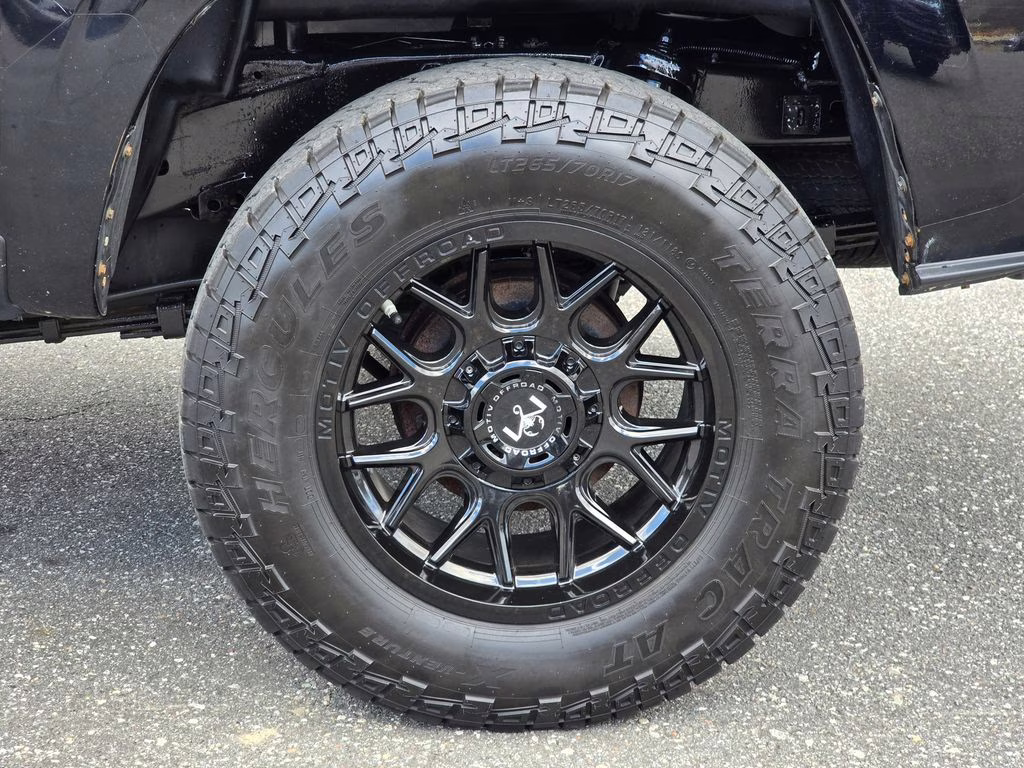 2021 Midnight Black Metallic Toyota Tacoma SR 4X4 Truck