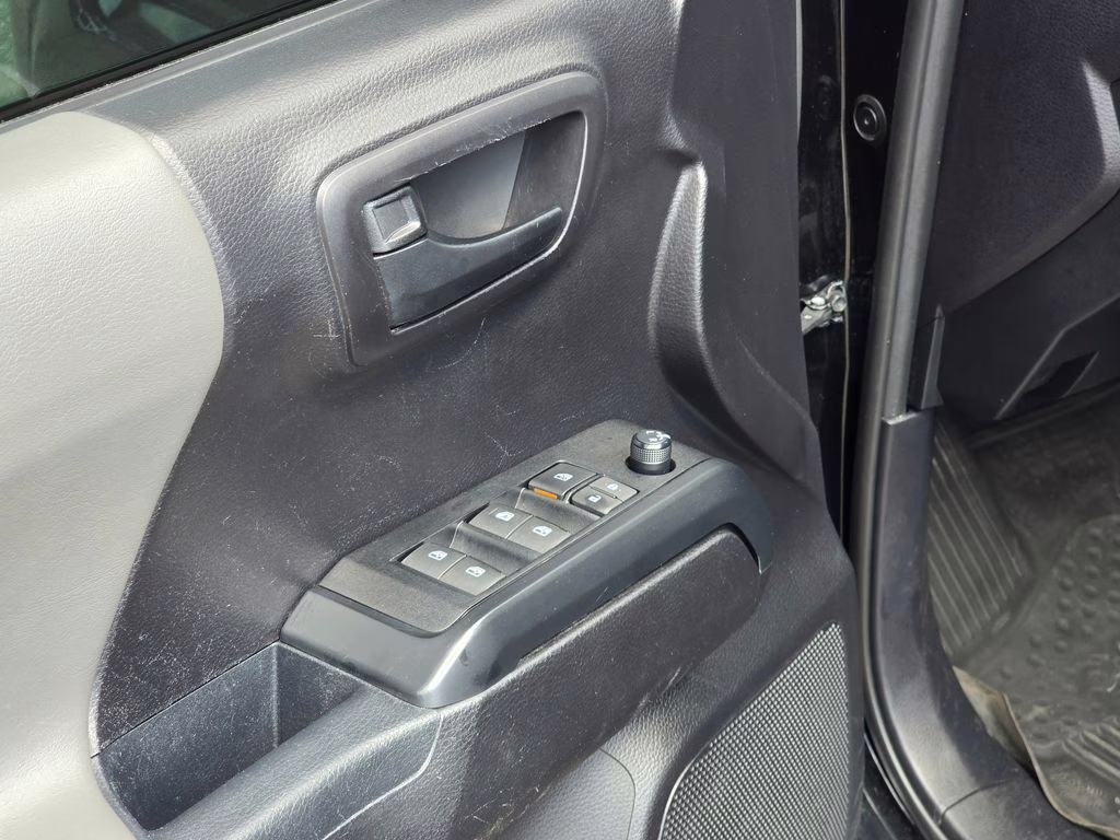 2021 Midnight Black Metallic Toyota Tacoma SR 4X4 Truck