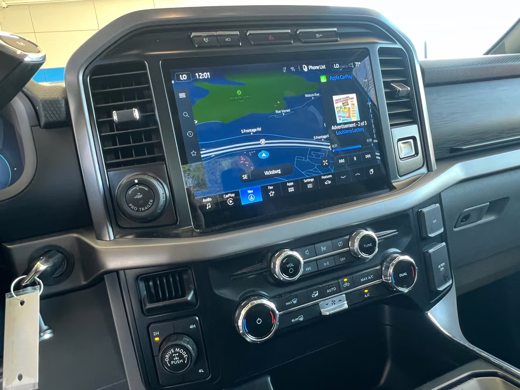 2024 Agate Black Metallic Ford F-150 XLT 4X4 Truck
