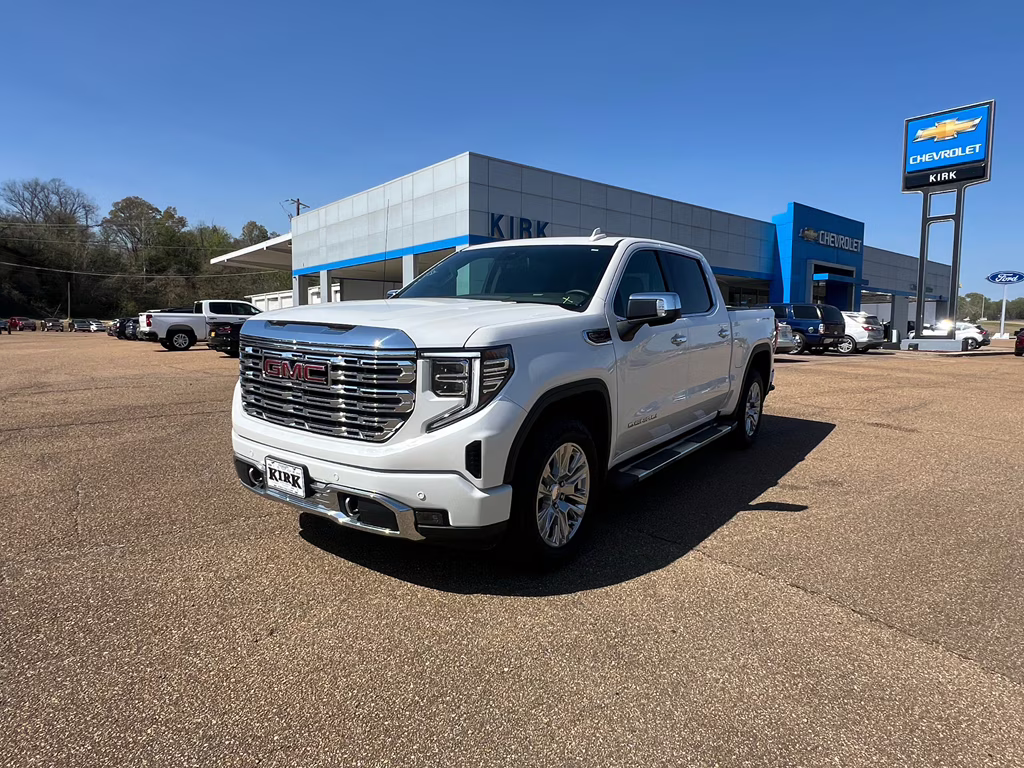 2024 White Frost Tricoat GMC Sierra Denali 4X4 Truck