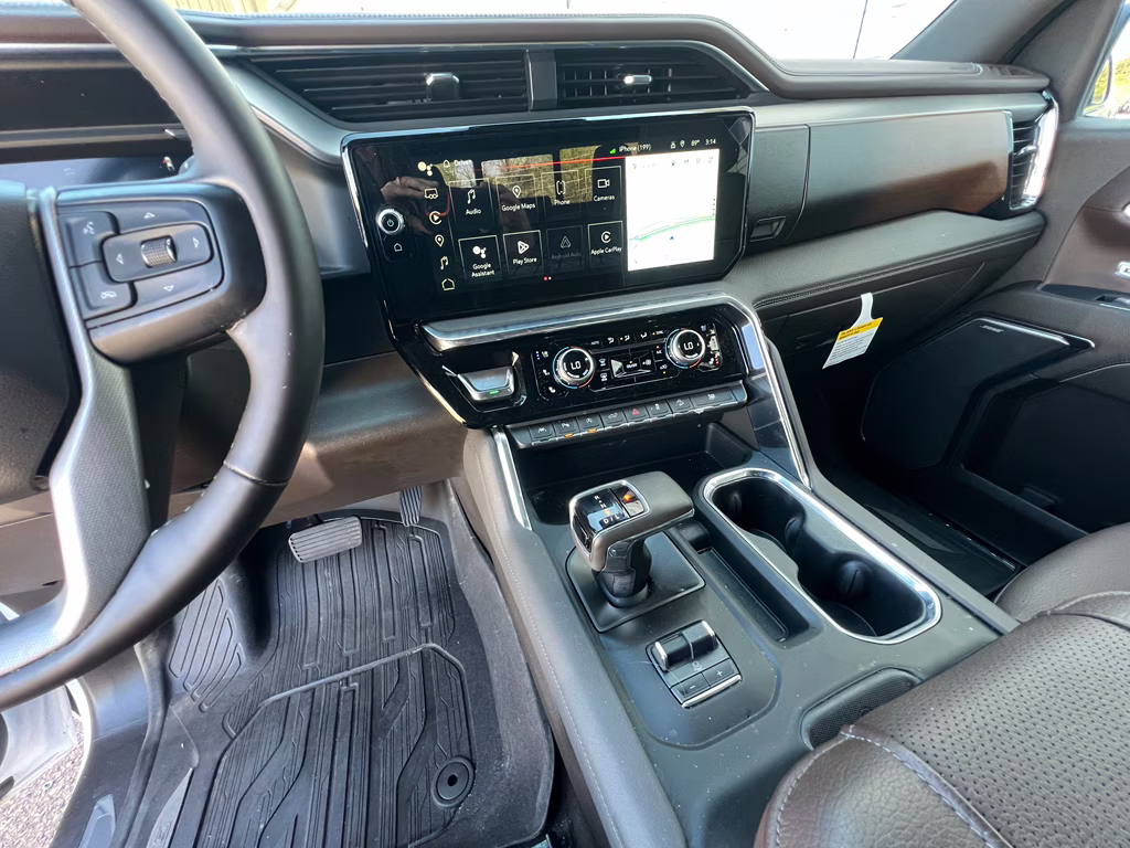 2024 White Frost Tricoat GMC Sierra Denali 4X4 Truck