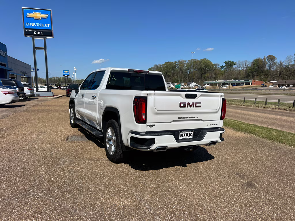 2024 White Frost Tricoat GMC Sierra Denali 4X4 Truck