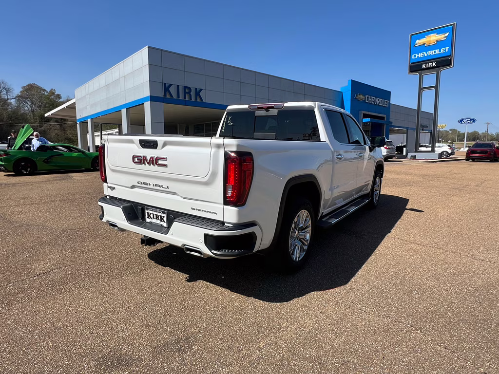 2024 White Frost Tricoat GMC Sierra Denali 4X4 Truck