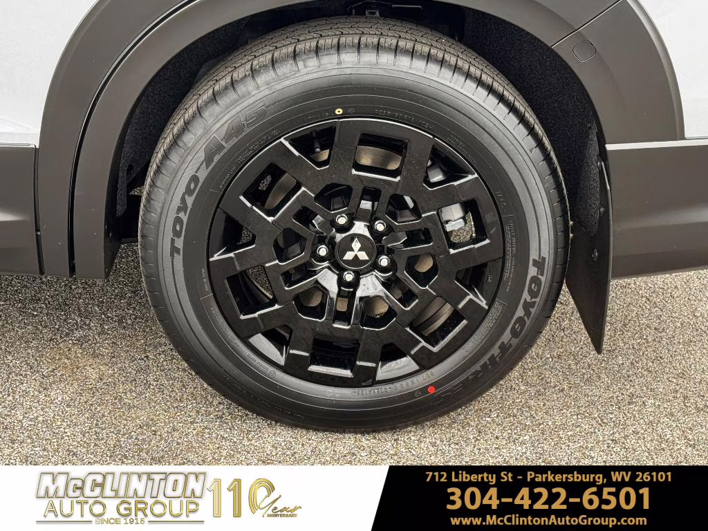 2026 Moonstone Gray Metallic Mitsubishi Outlander Trail Edition AWD SUV