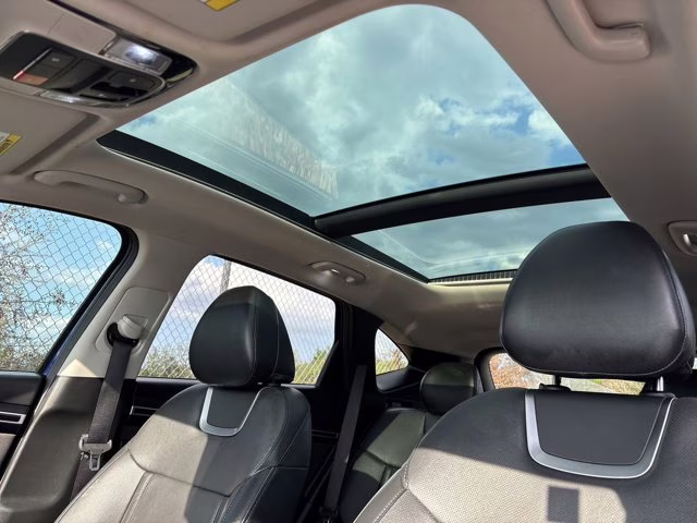 2023 Intense Blue Hyundai Tucson Limited FWD SUV