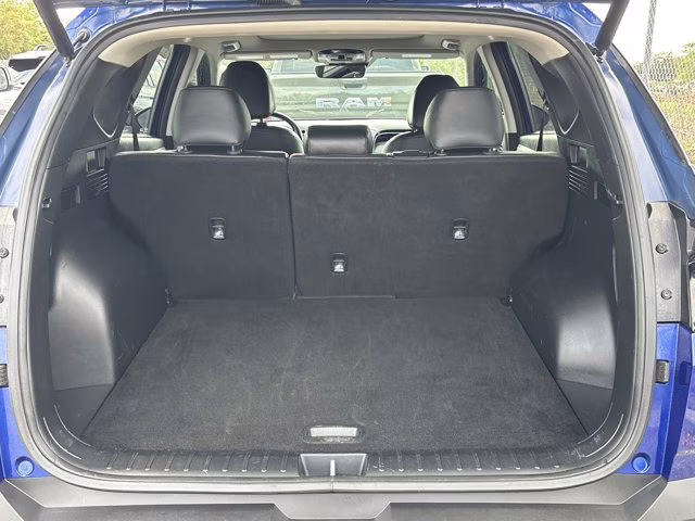 2023 Intense Blue Hyundai Tucson Limited FWD SUV