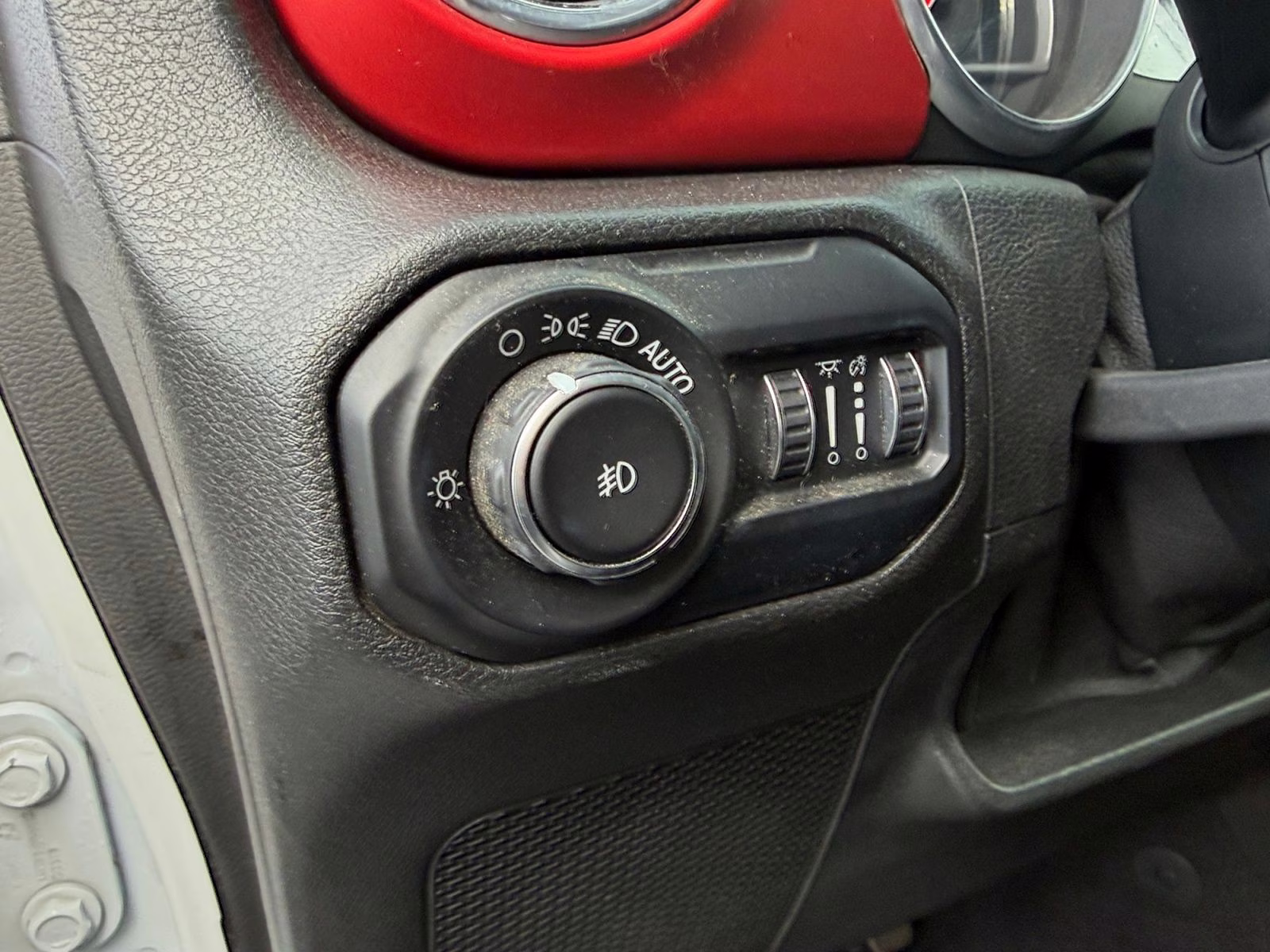 2018 Bright White Clearcoat Jeep Wrangler Unlimited Rubicon 4X4 SUV