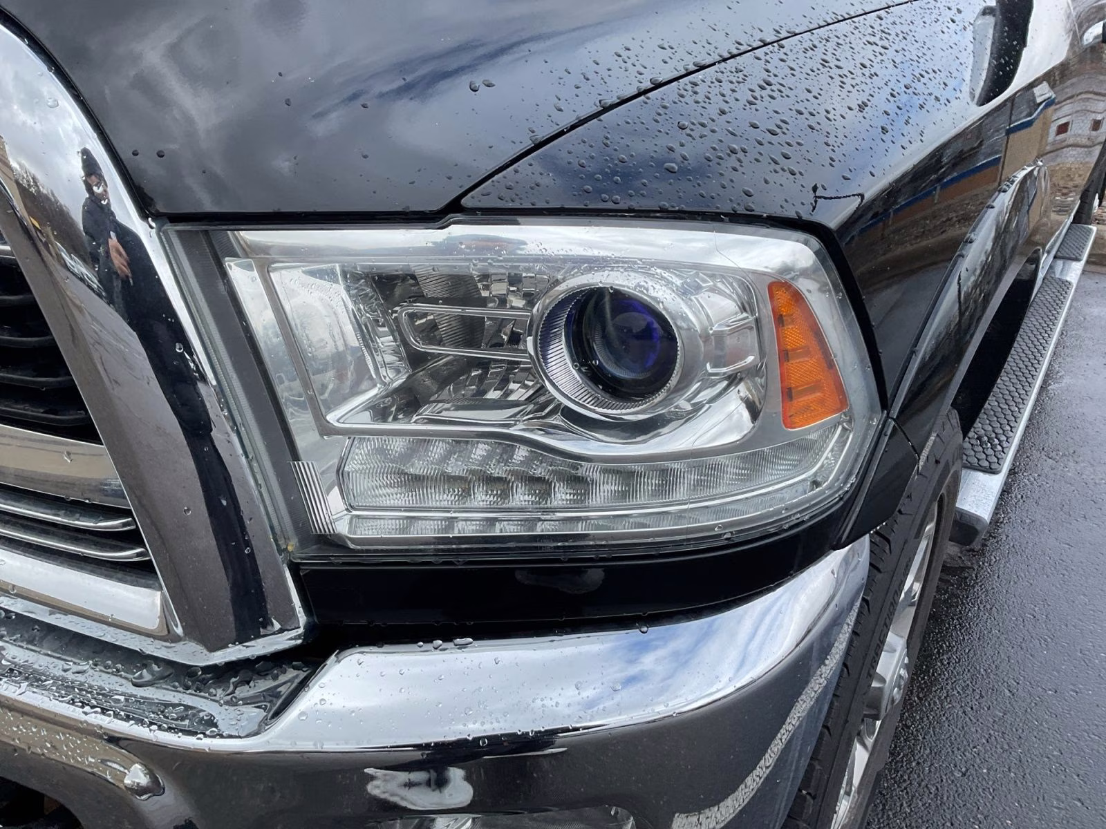 2016 Brilliant Black Crystal Pearlcoat Ram 2500 Laramie Longhorn 4X4 Truck