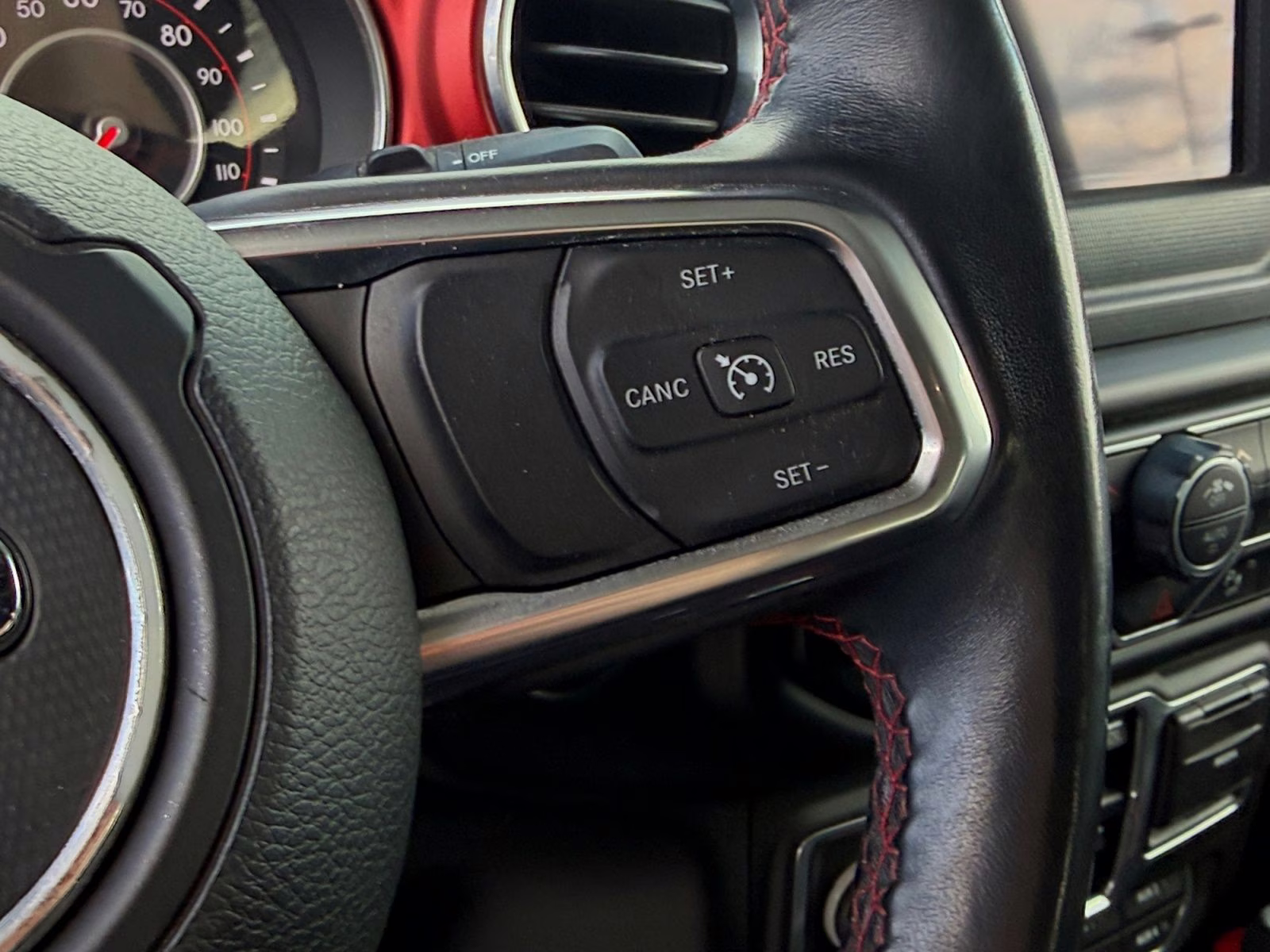 2018 Bright White Clearcoat Jeep Wrangler Unlimited Rubicon 4X4 SUV