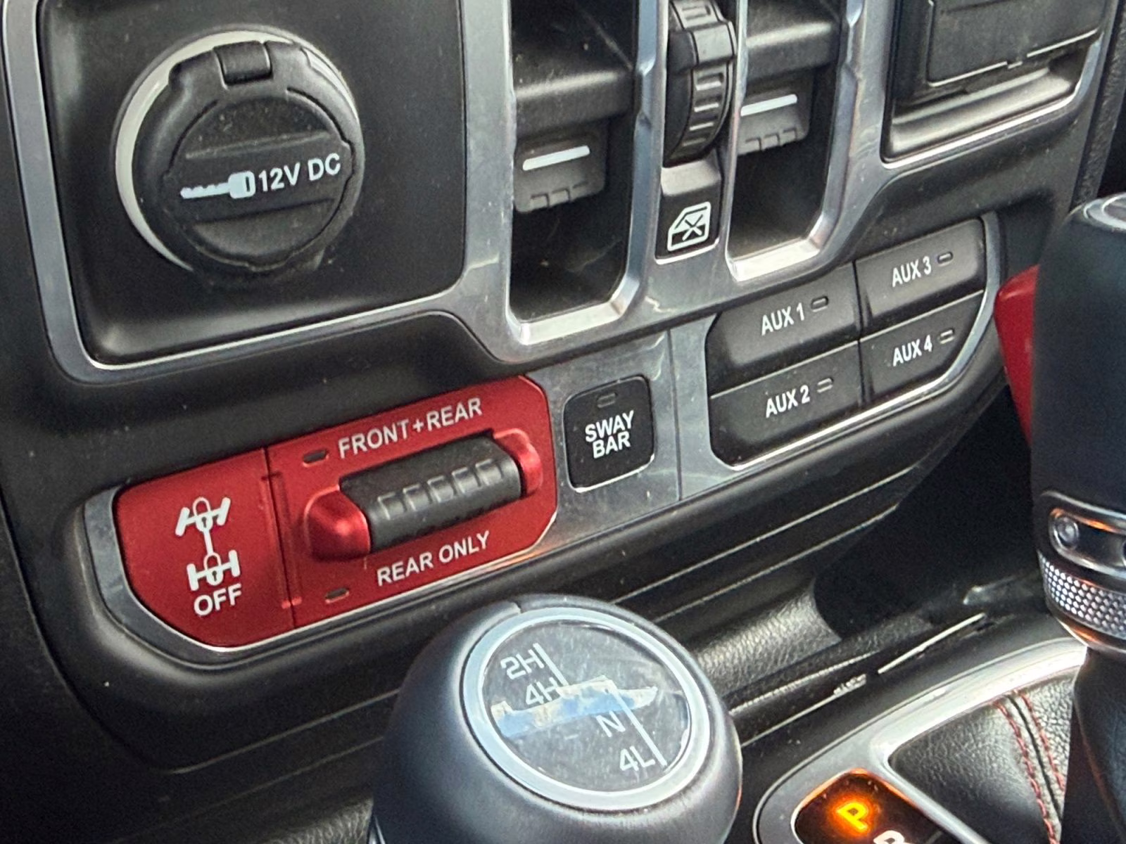 2018 Bright White Clearcoat Jeep Wrangler Unlimited Rubicon 4X4 SUV