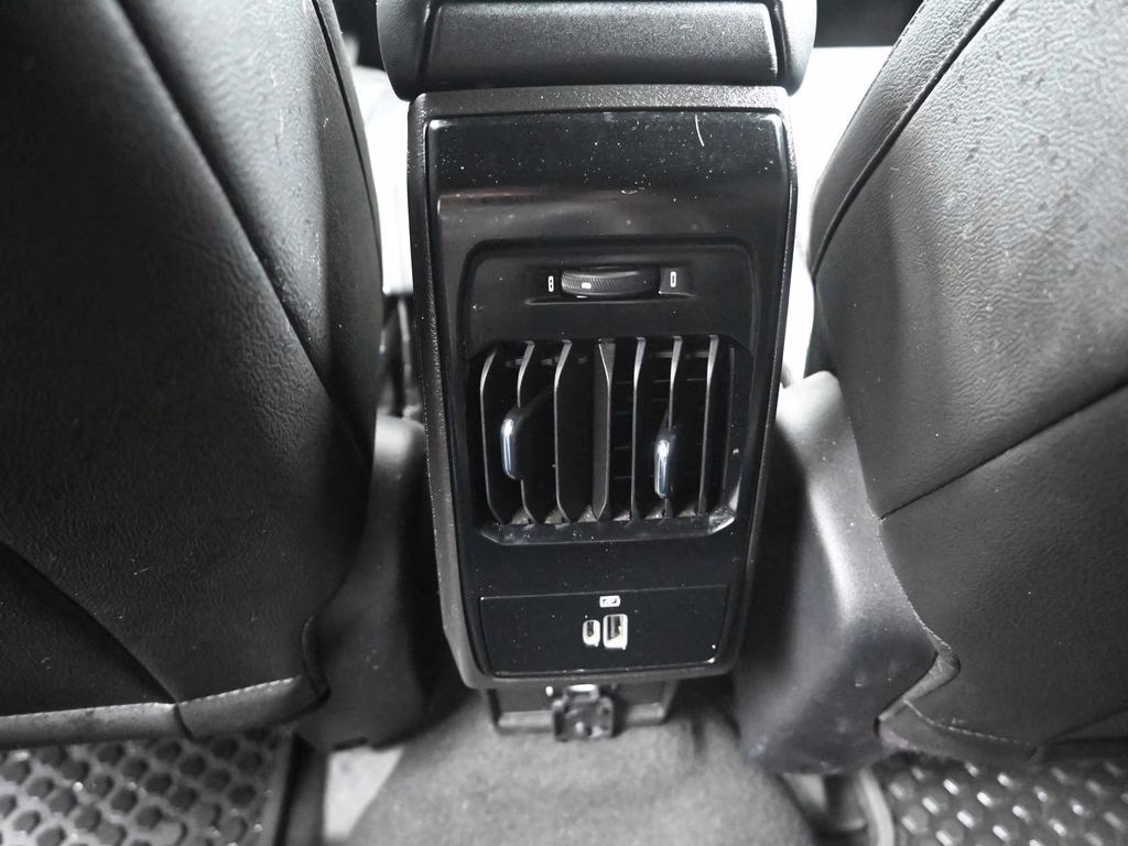 2025 Red Hot Pearlcoat Jeep Compass Latitude 4X4 SUV