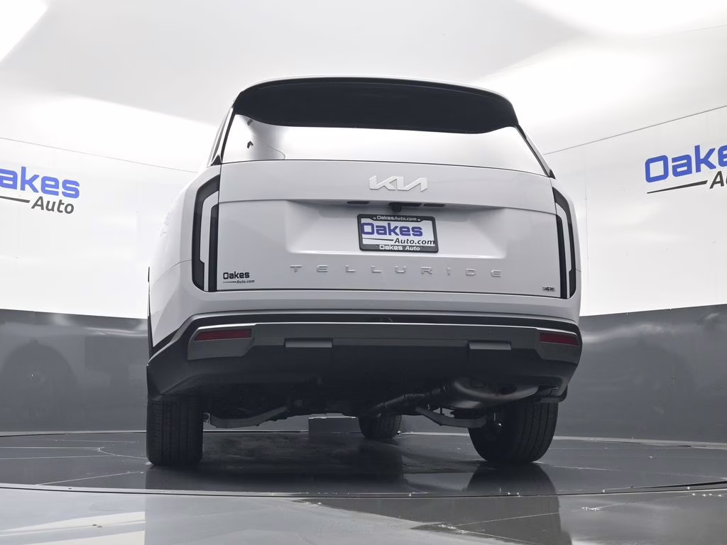 2027 Glacial White Pearl Kia Telluride S AWD SUV