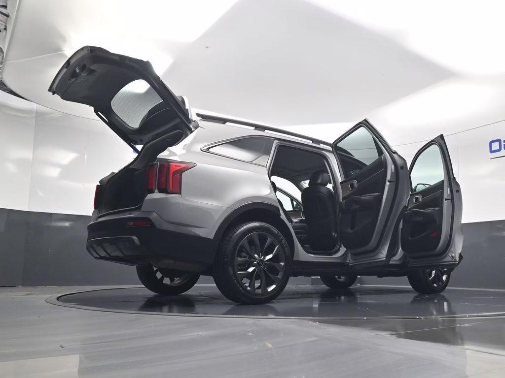 2023 Wolf Gray Kia Sorento X-Line EX AWD SUV