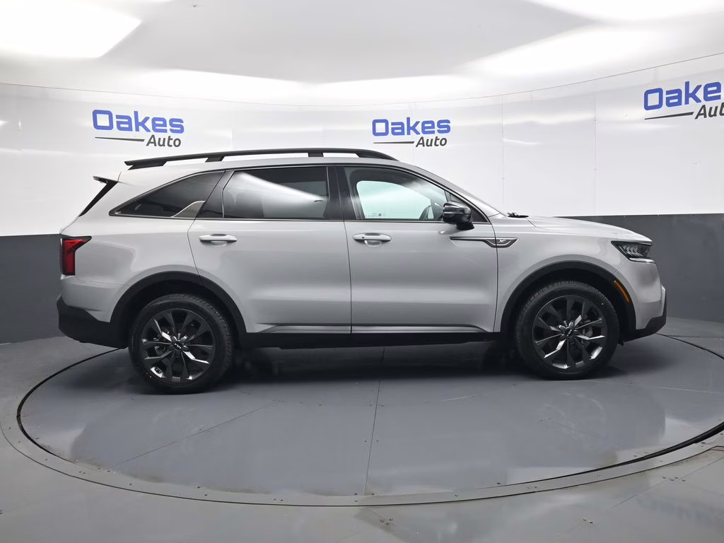 2023 Wolf Gray Kia Sorento X-Line EX AWD SUV