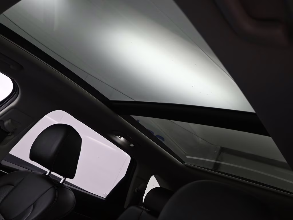 2023 Gravity Gray Kia Sorento SX FWD SUV